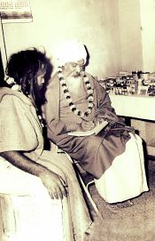 shripad baba and poojya balkrishnadas ji maharaj